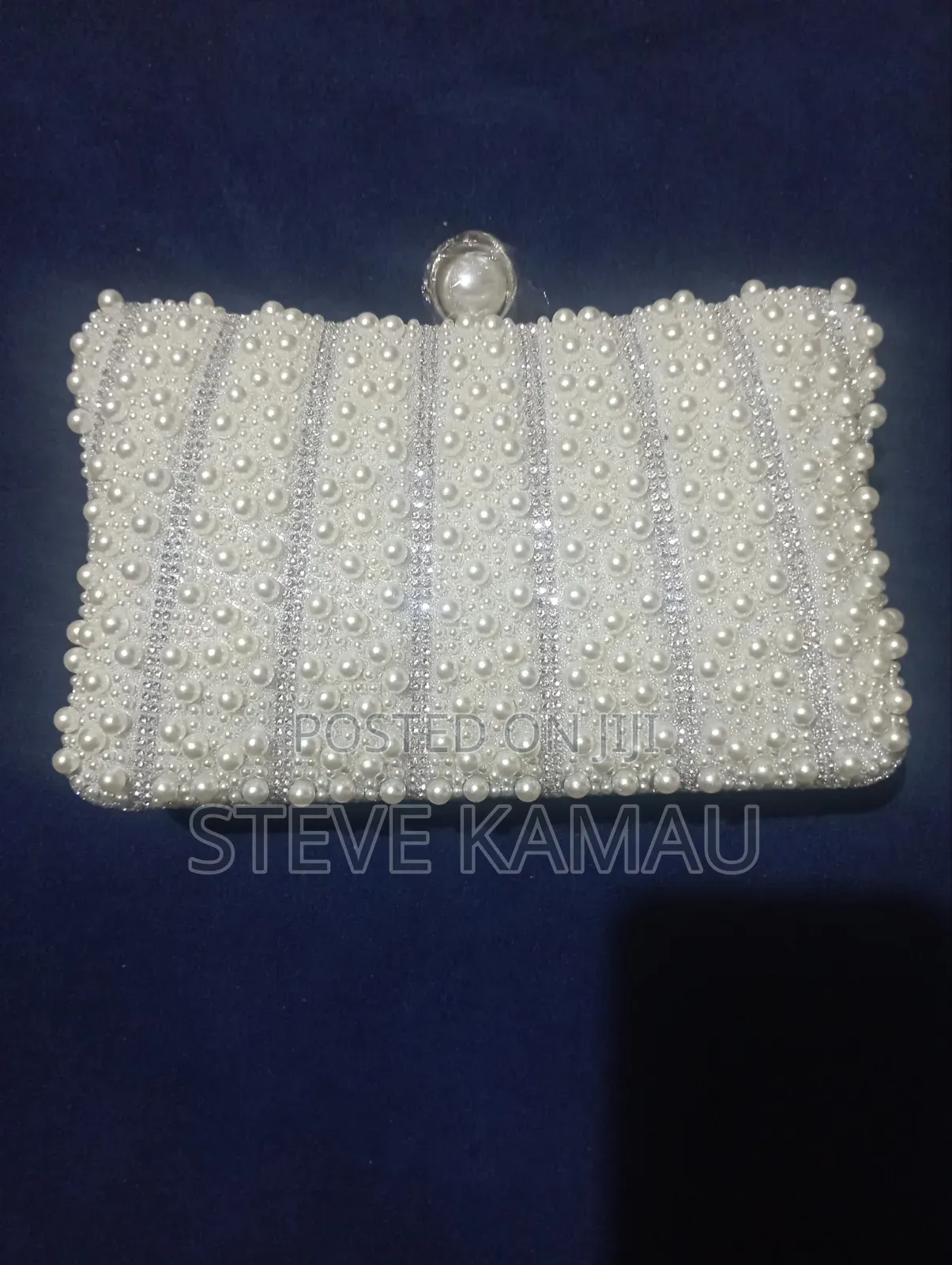 Stunning Party Clutch Evening Event Bag With Handle or Shoulder Chain