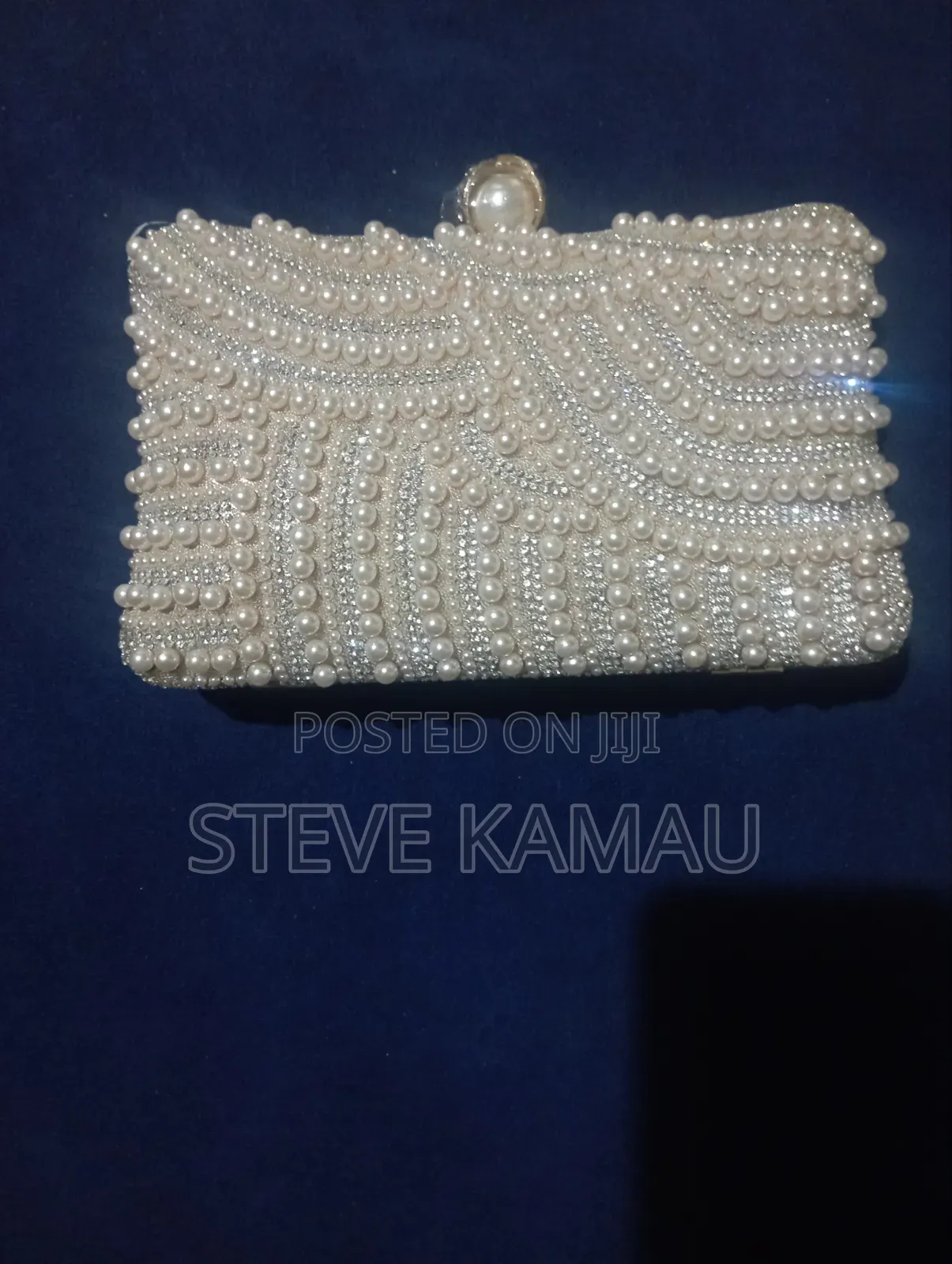 Stunning Party Clutch Evening Event Bag With Handle or Shoulder Chain