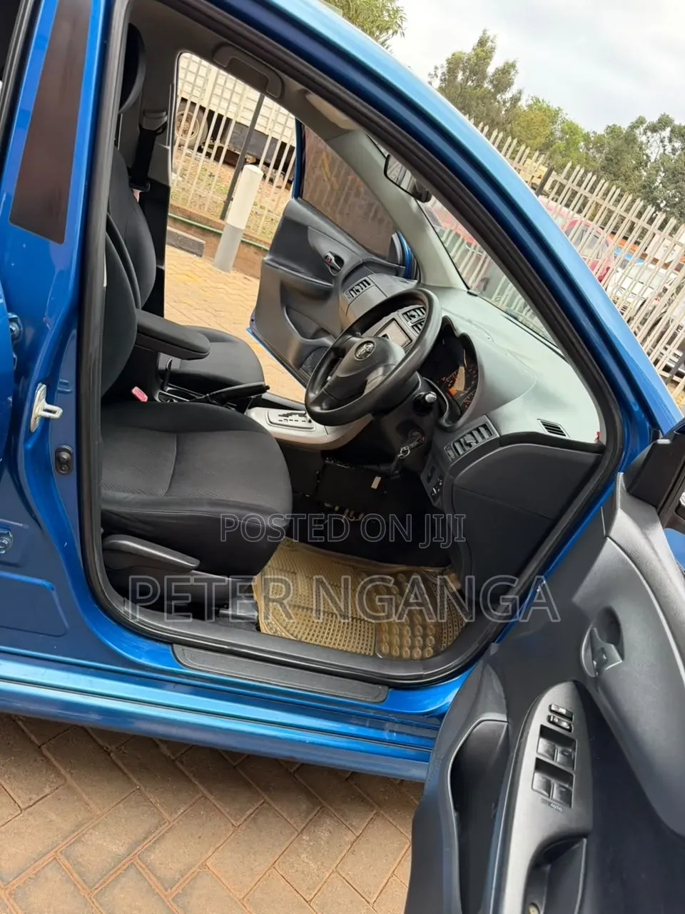Toyota Corolla Fielder 2011 Blue