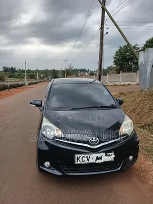 Toyota Ractis 2012 Black