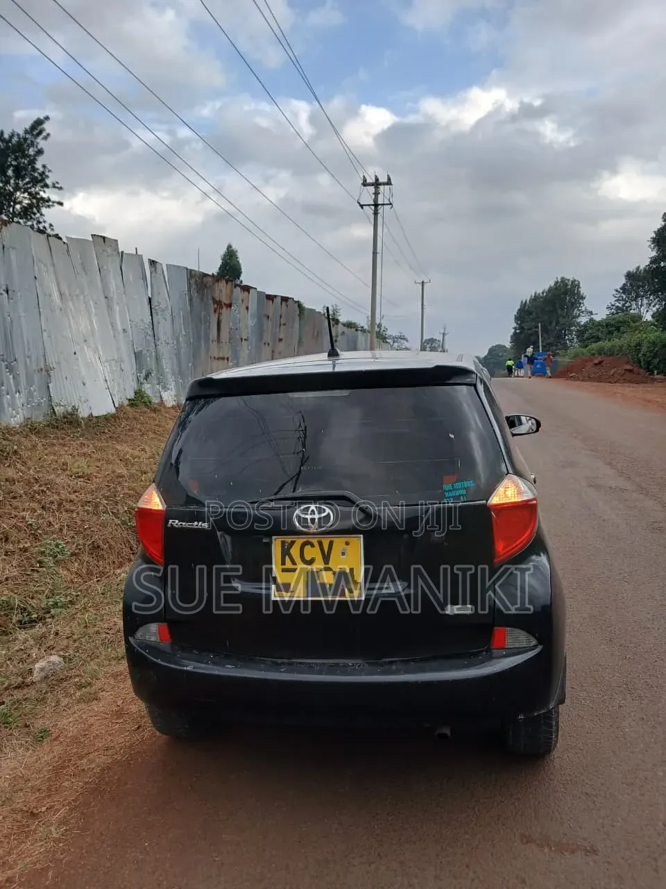 Toyota Ractis 2012 Black