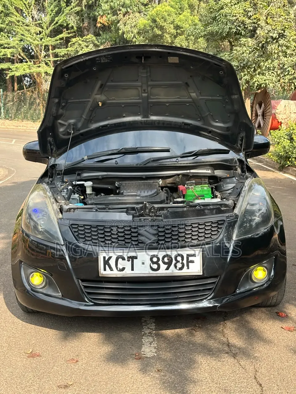 Suzuki Swift 2011 Black