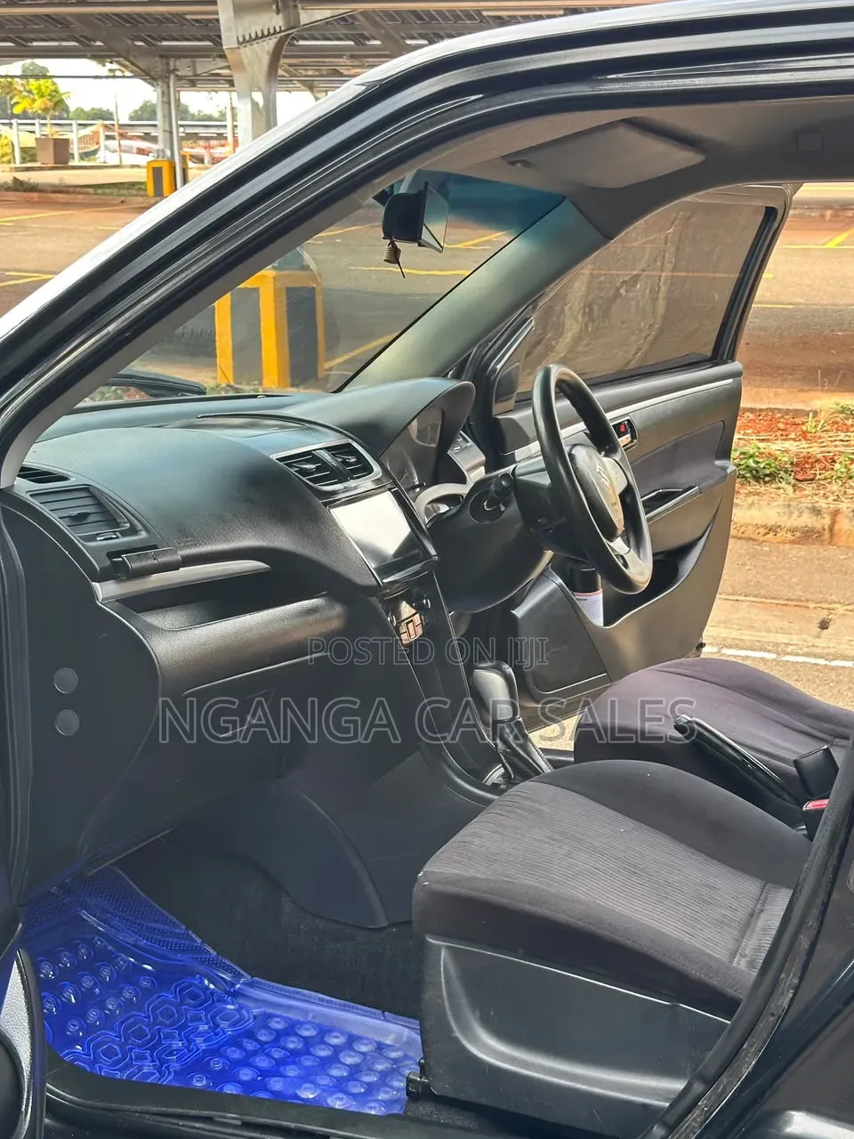 Suzuki Swift 2011 Black
