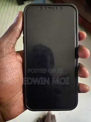Apple iPhone 11 64 GB Black