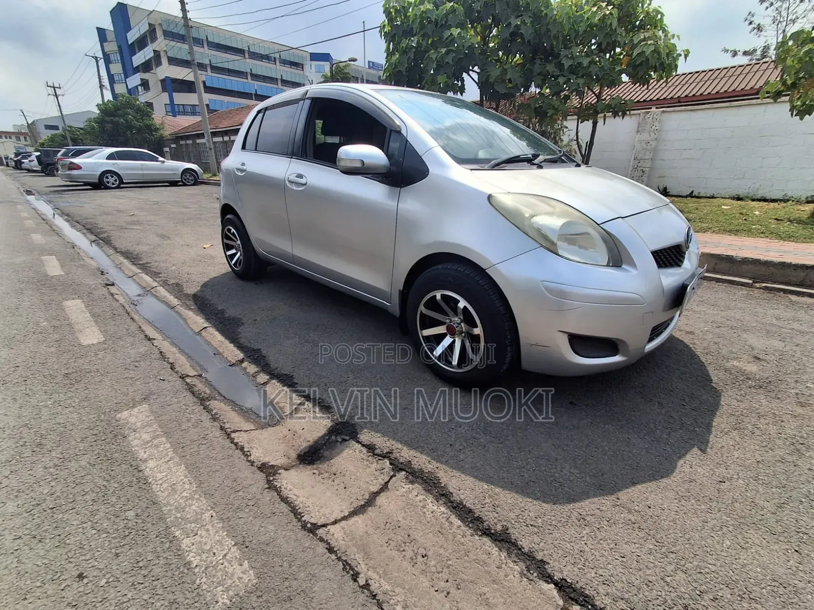 Toyota Vitz 2006 Gray