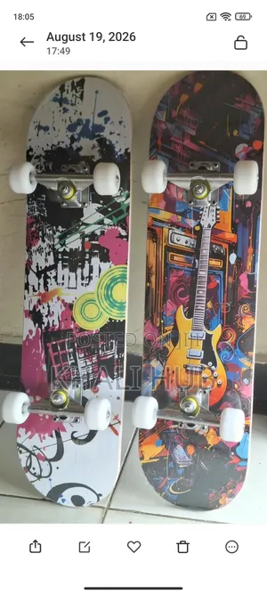 Adults Skateboard With Rubber Wheels