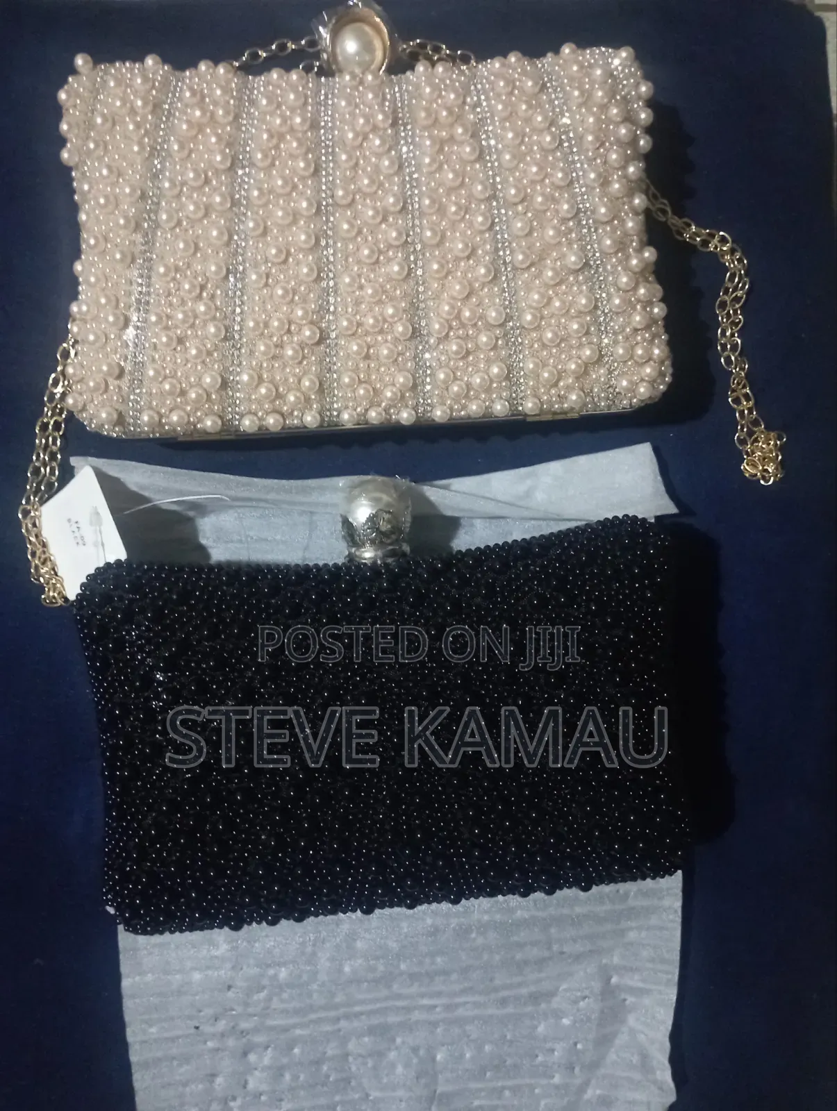Stunning Party Clutch Evening Event Bag With Handle or Shoulder Chain