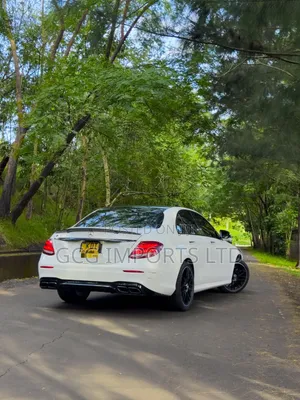 Mercedes-Benz E200 2016 White