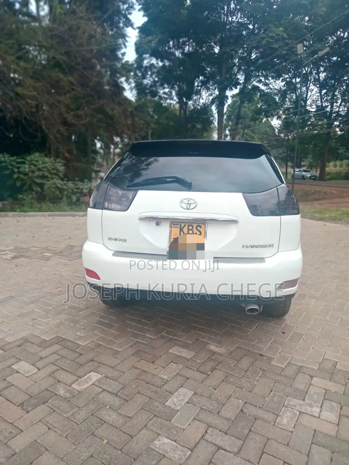 Toyota Harrier 2006 White