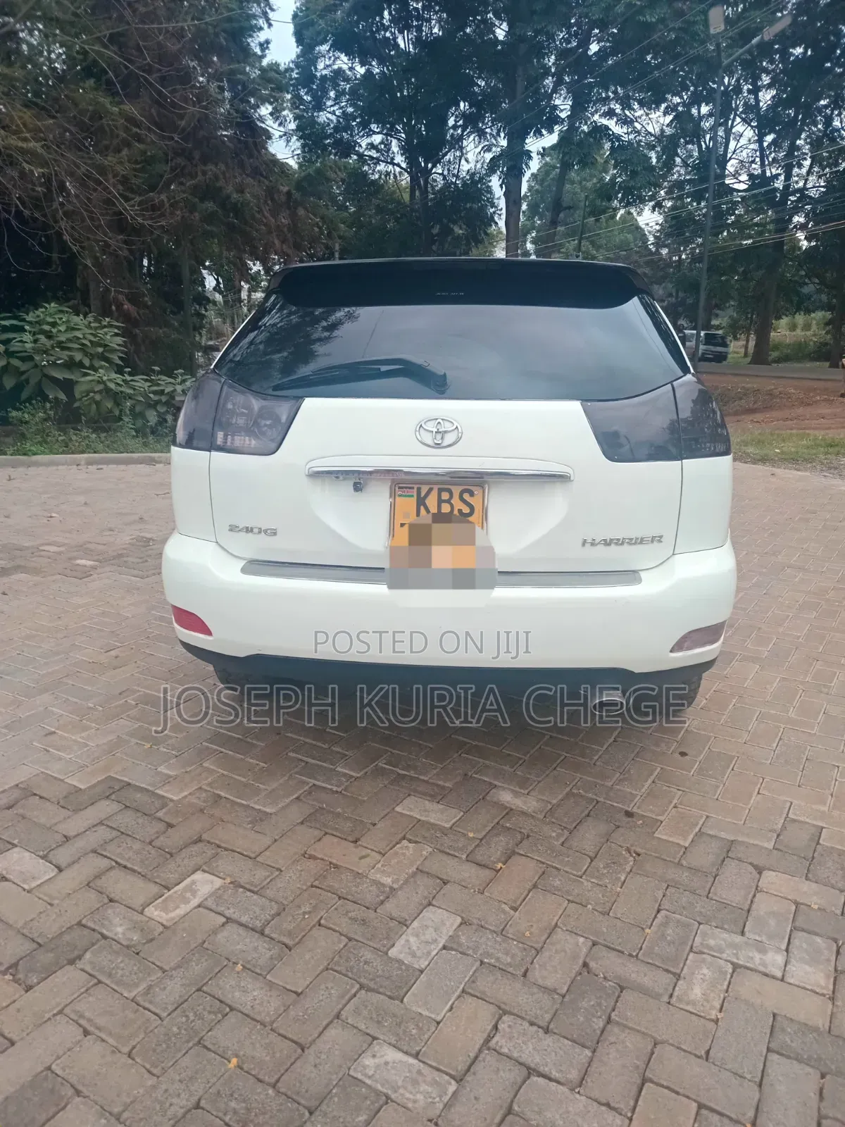 Toyota Harrier 2006 White