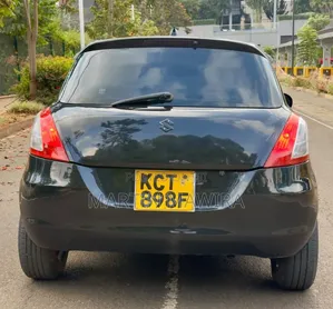Suzuki Swift 2011 Black