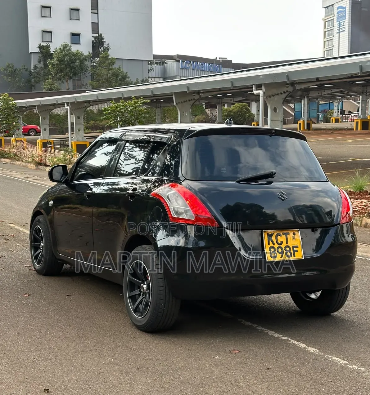 Suzuki Swift 2011 Black
