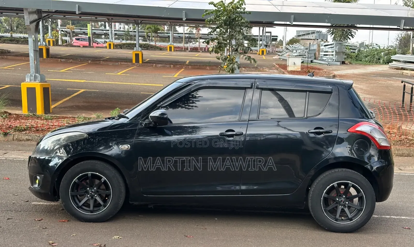 Suzuki Swift 2011 Black
