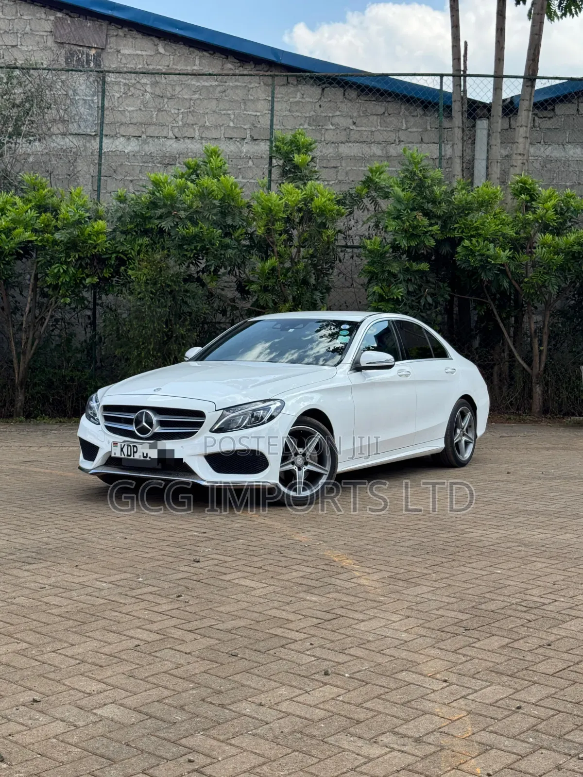 Mercedes-Benz C200 2016 White