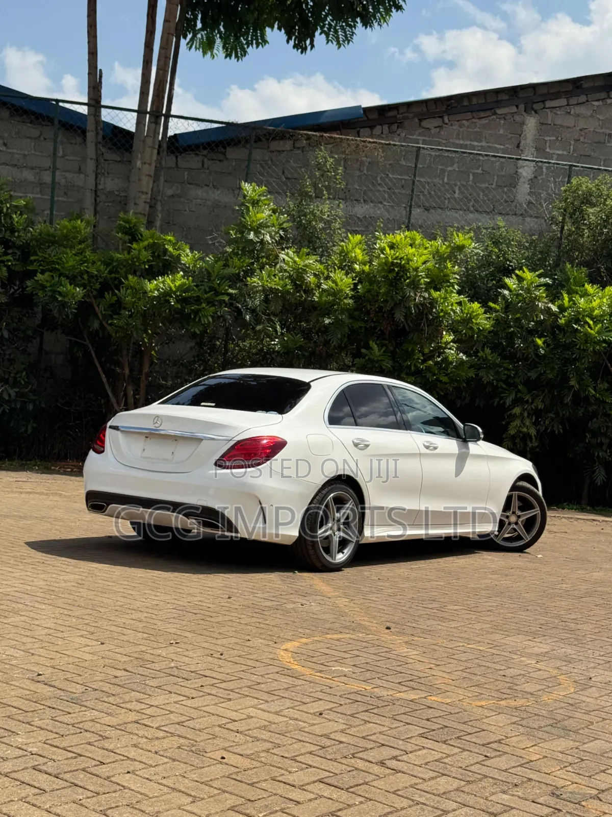 Mercedes-Benz C200 2016 White