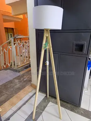 Cream White Tripod Floor Lamp – Clear Wood Finish Stand