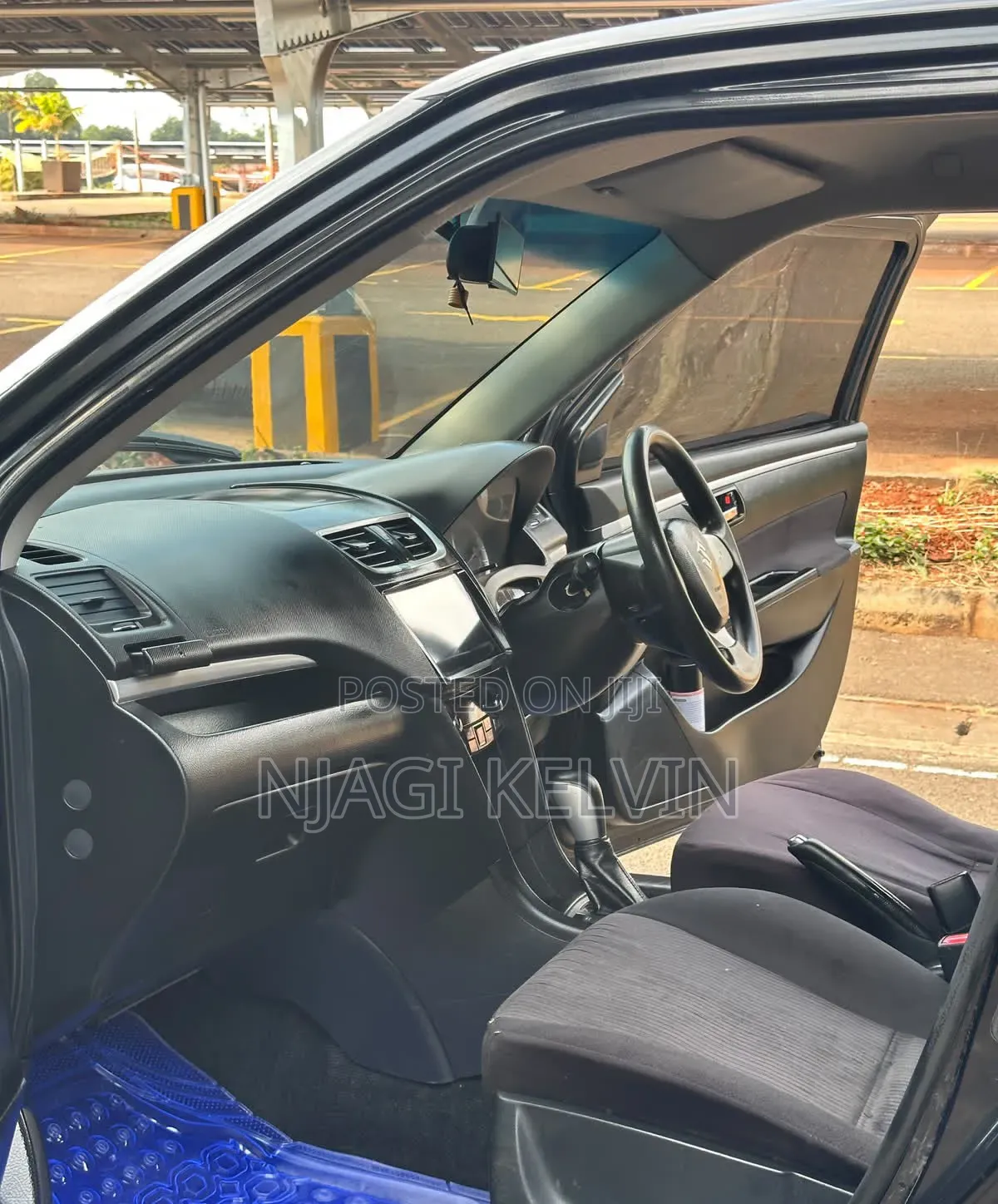 Suzuki Swift 2011 Black