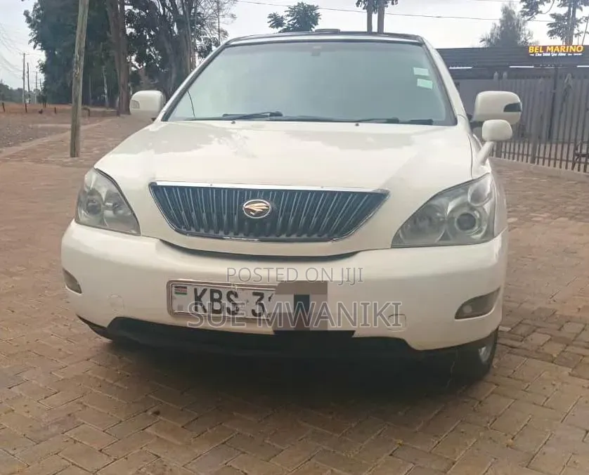Toyota Harrier 2006 White