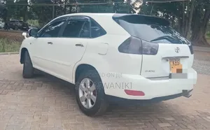 Toyota Harrier 2006 White