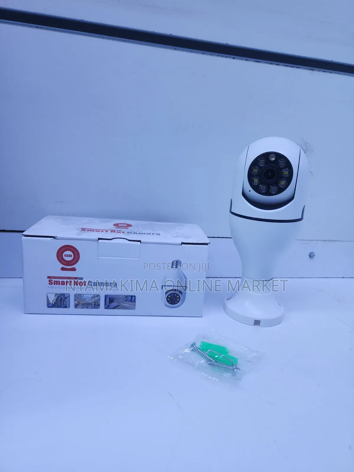 Single Lens Bulb Camera