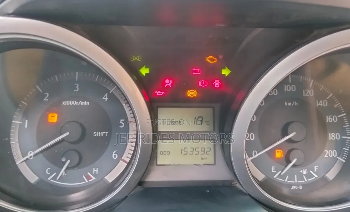 Toyota Land Cruiser Prado 2013