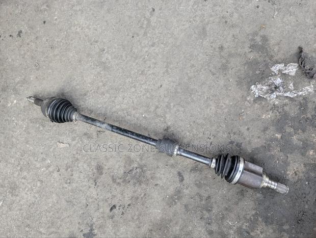 Nissan Tiida Drive Shaft - main view