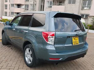 Subaru Forester 2012 Gray