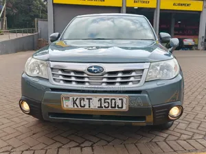 Subaru Forester 2012 Gray