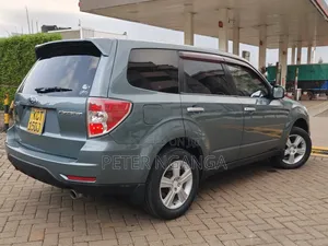 Subaru Forester 2012 Gray