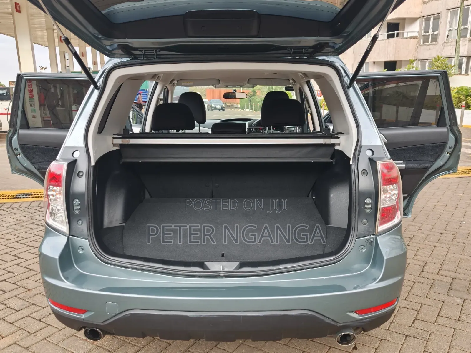 Subaru Forester 2012 Gray