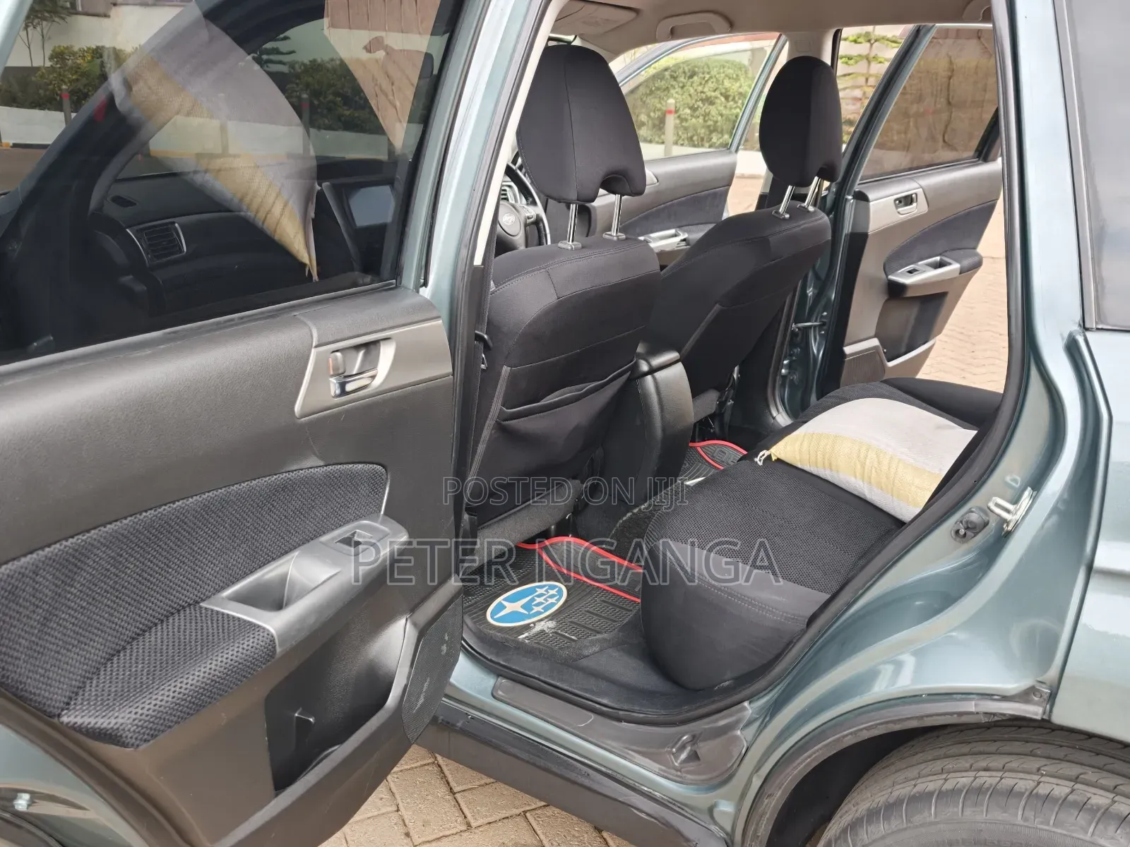 Subaru Forester 2012 Gray