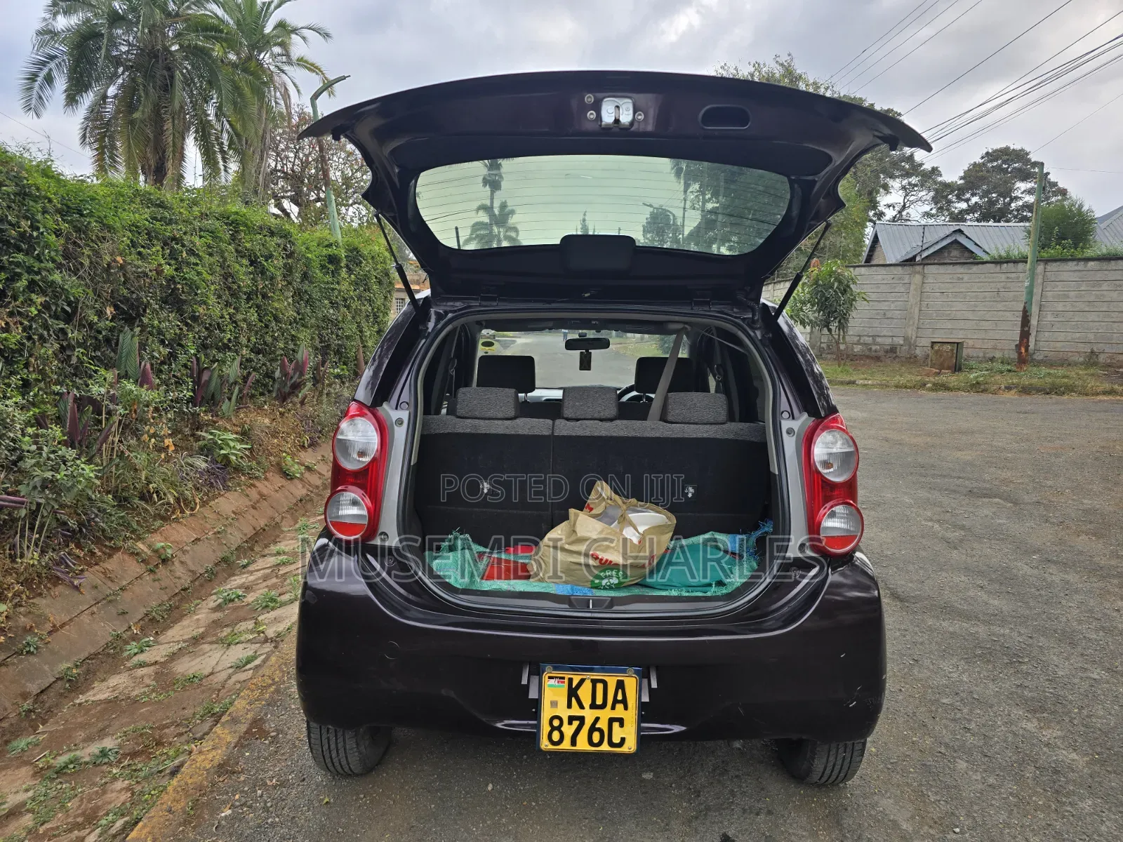Toyota Passo 2013 Maroon