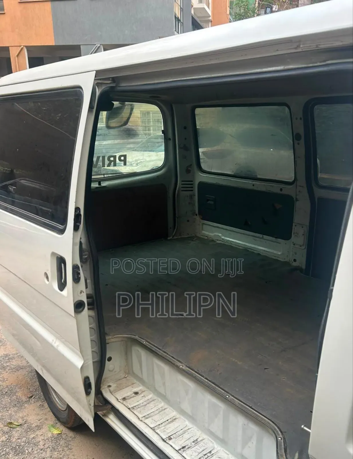 Nissan Vanette 2013 White