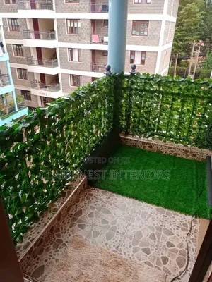 Create a Beautiful Barrier Without Losing Charm With Artificial Fence