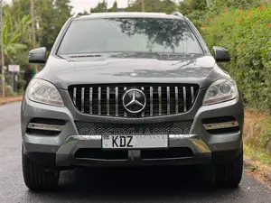 Mercedes-Benz M Class ML 350 4Matic 2012 Gray