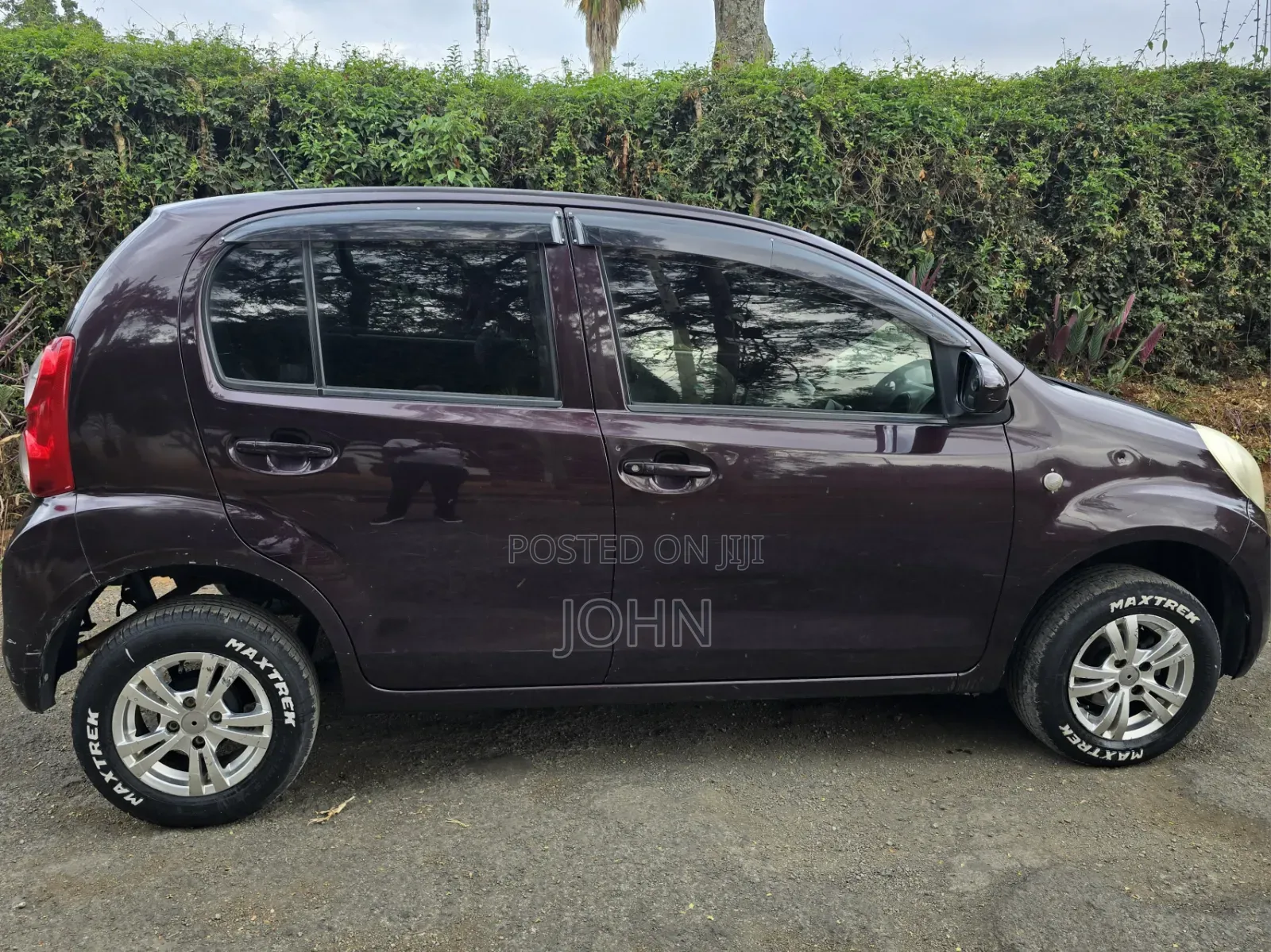 Toyota Passo 1.0 AWD 2013 Burgundy