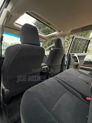 Toyota Land Cruiser Prado 2019 Silver