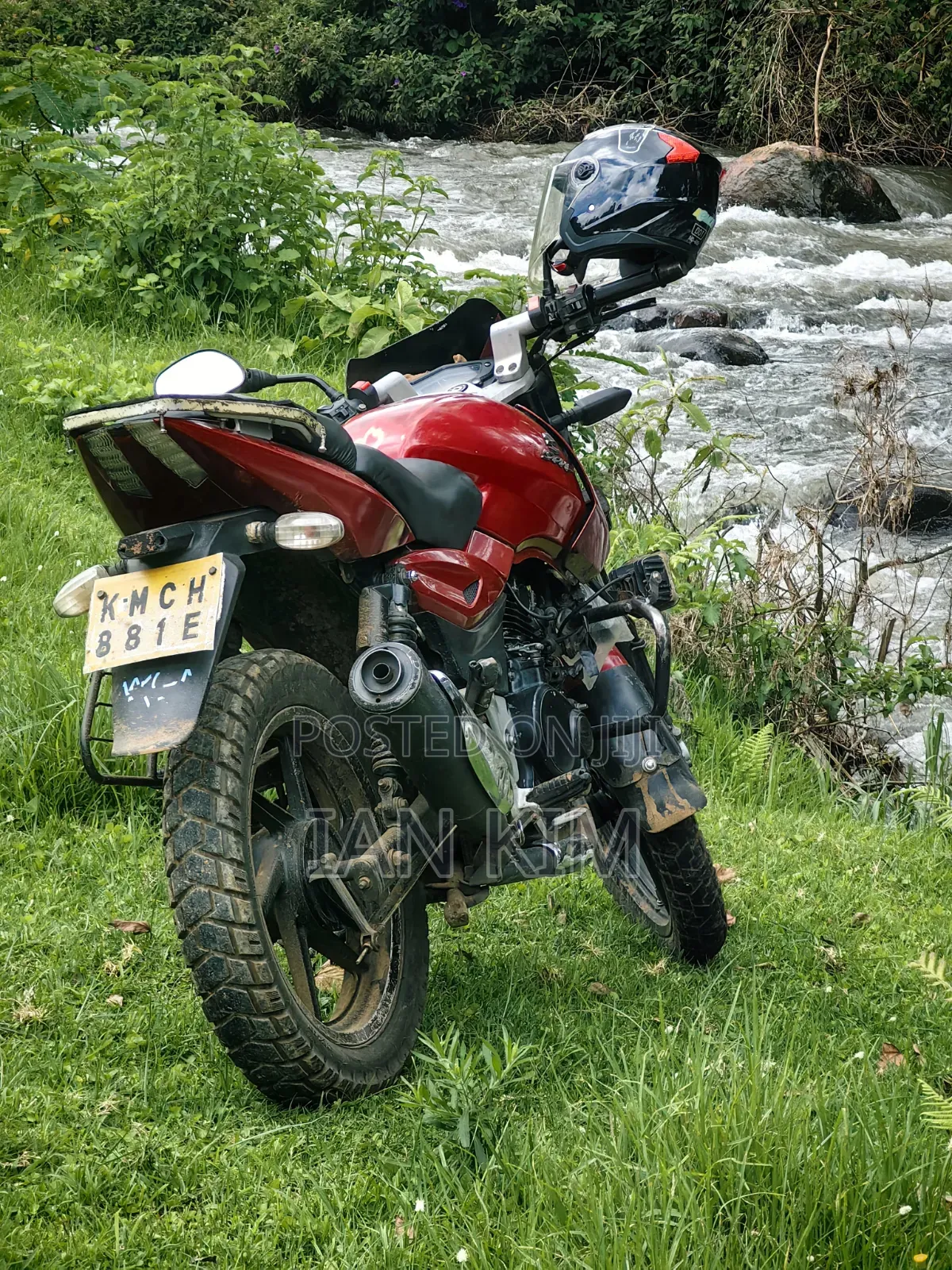 Bajaj Pulsar 180 2009 Red
