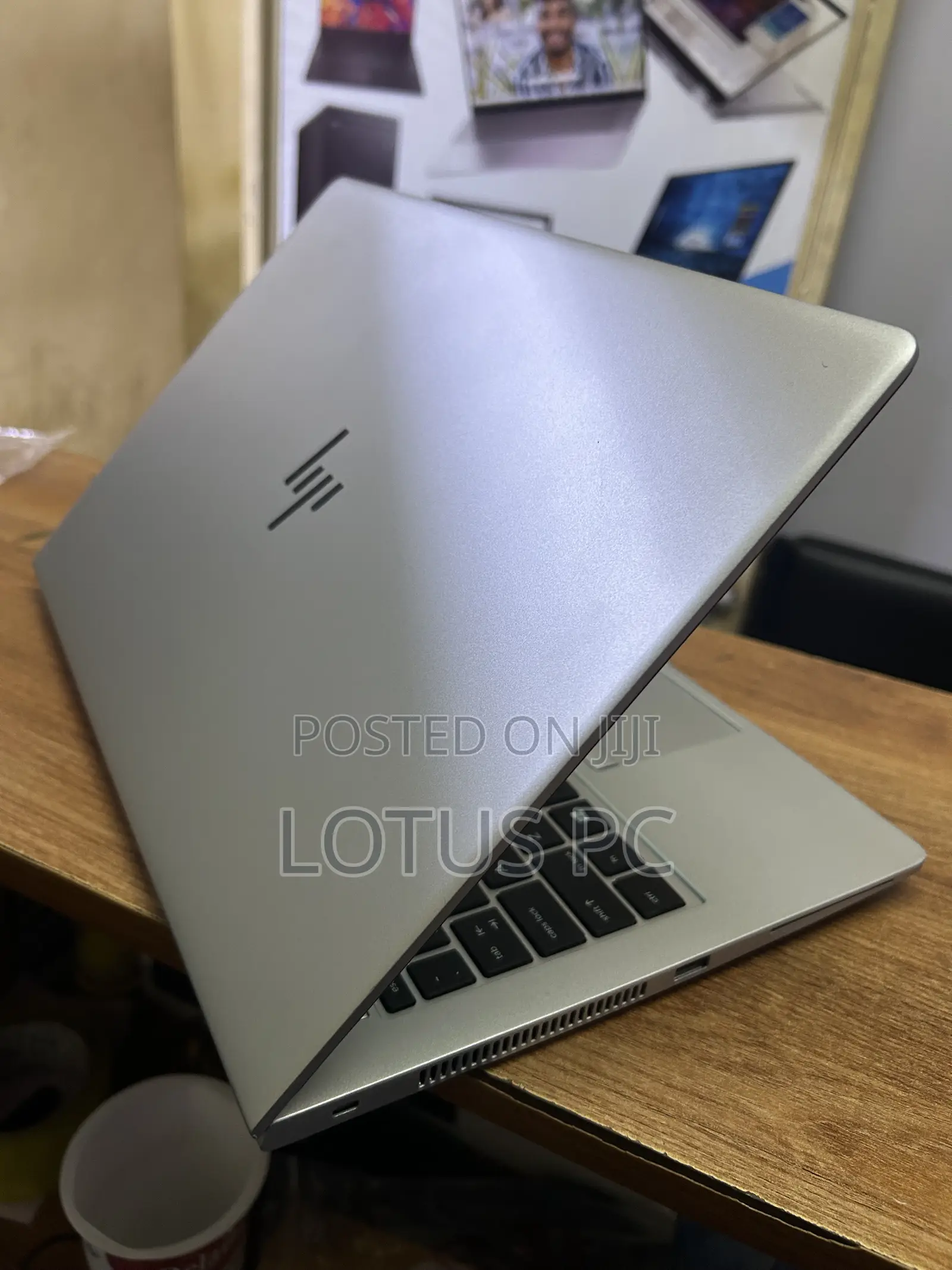 Laptop HP EliteBook 745 8GB AMD Ryzen 7 SSD 256GB