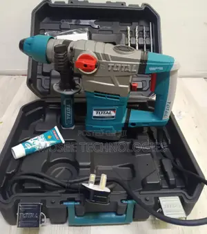 TOTAL Heavy-Duty Rotary Hammer & Chisel Drill