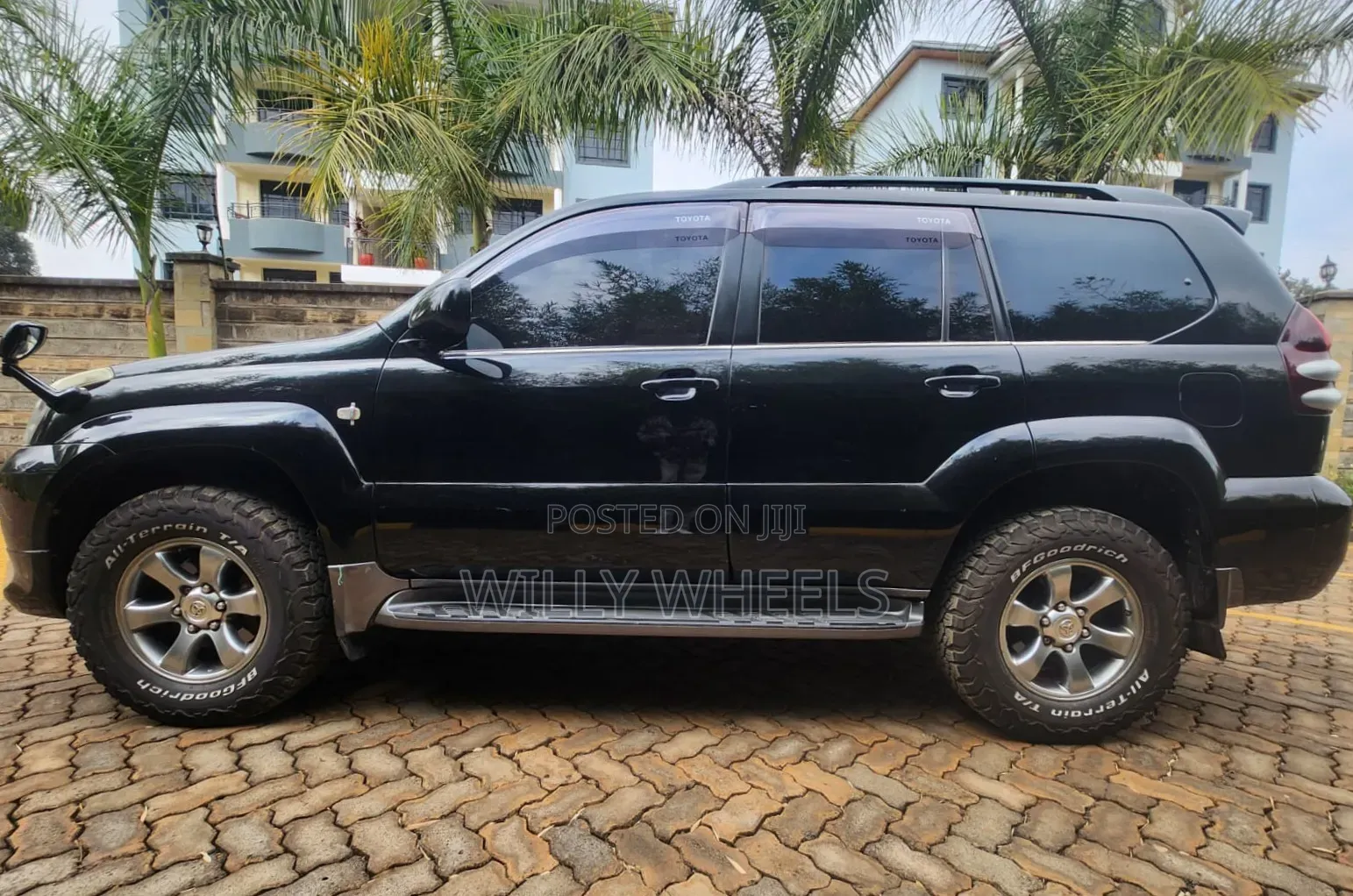 Toyota Land Cruiser Prado 2009 Black