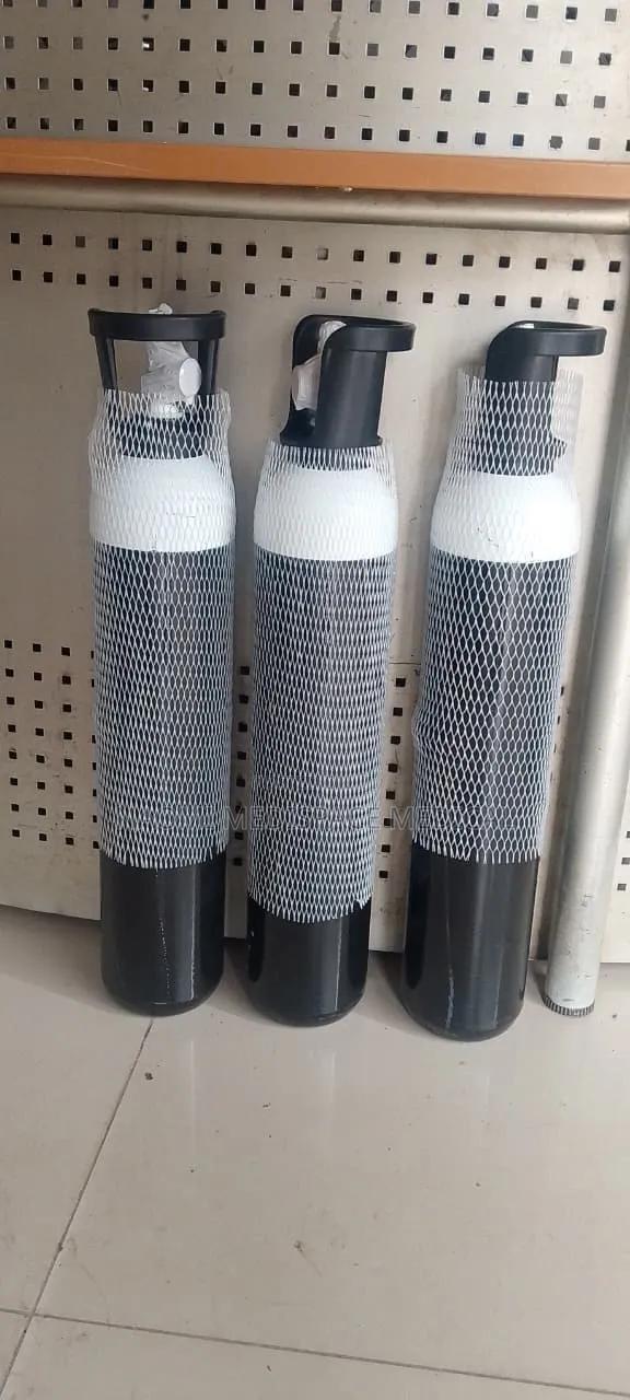 1.36m3 Oxygen Cylinder Complete With All Accessories