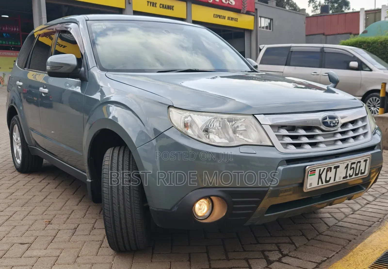 Subaru Forester 2012 Green