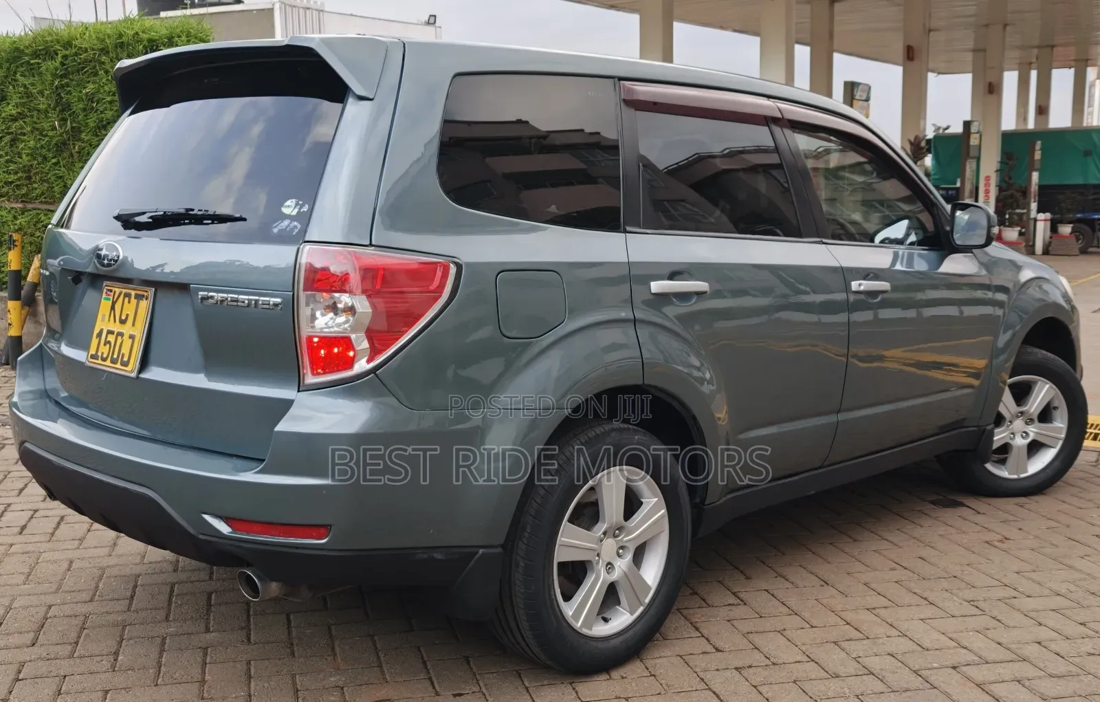 Subaru Forester 2012 Green