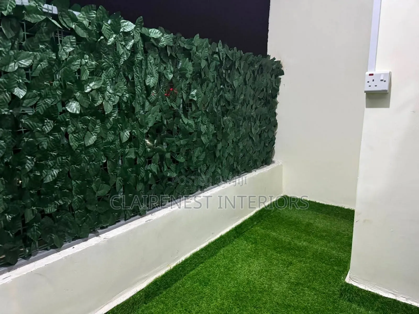 Make Temporary Fencing More Attractive With Privacy Fence