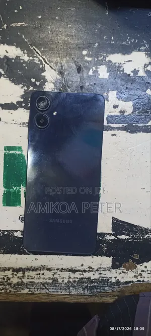 Samsung Galaxy A06 64 GB Black