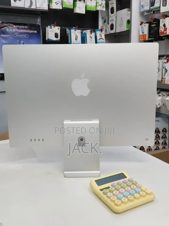 Desktop Computer Apple iMac M1 16GB Apple M1 SSD 512GB