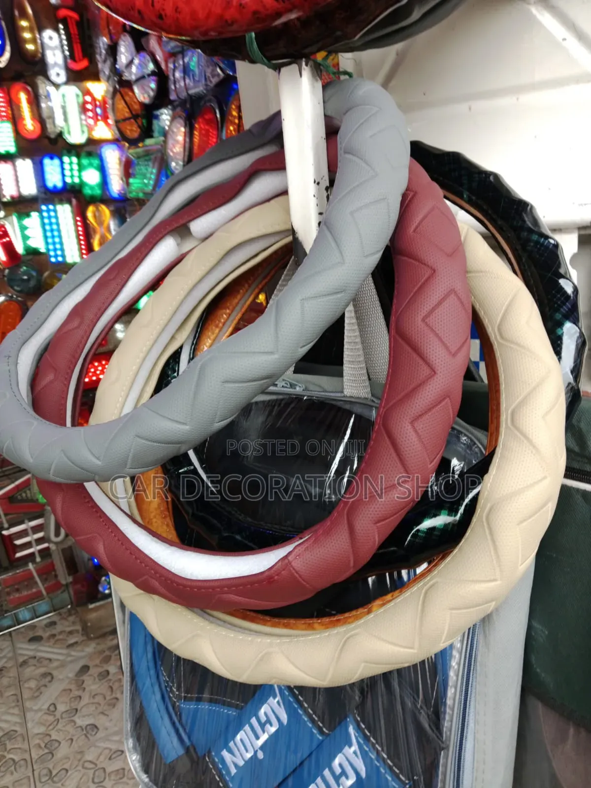 Dynamicfiber Leather Embossed Steering Wheel Cover in Grey,baije,brown