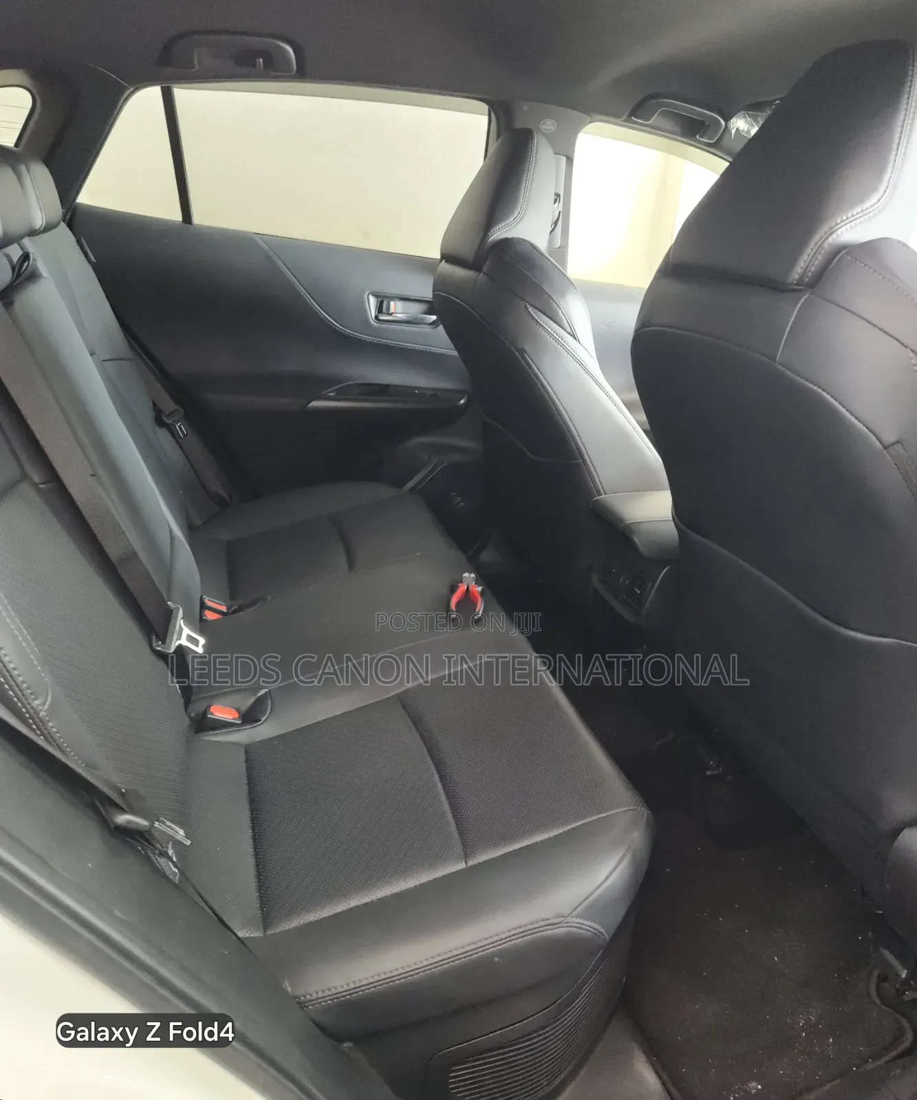 Toyota Harrier 2.5 Hybrid 2021 White