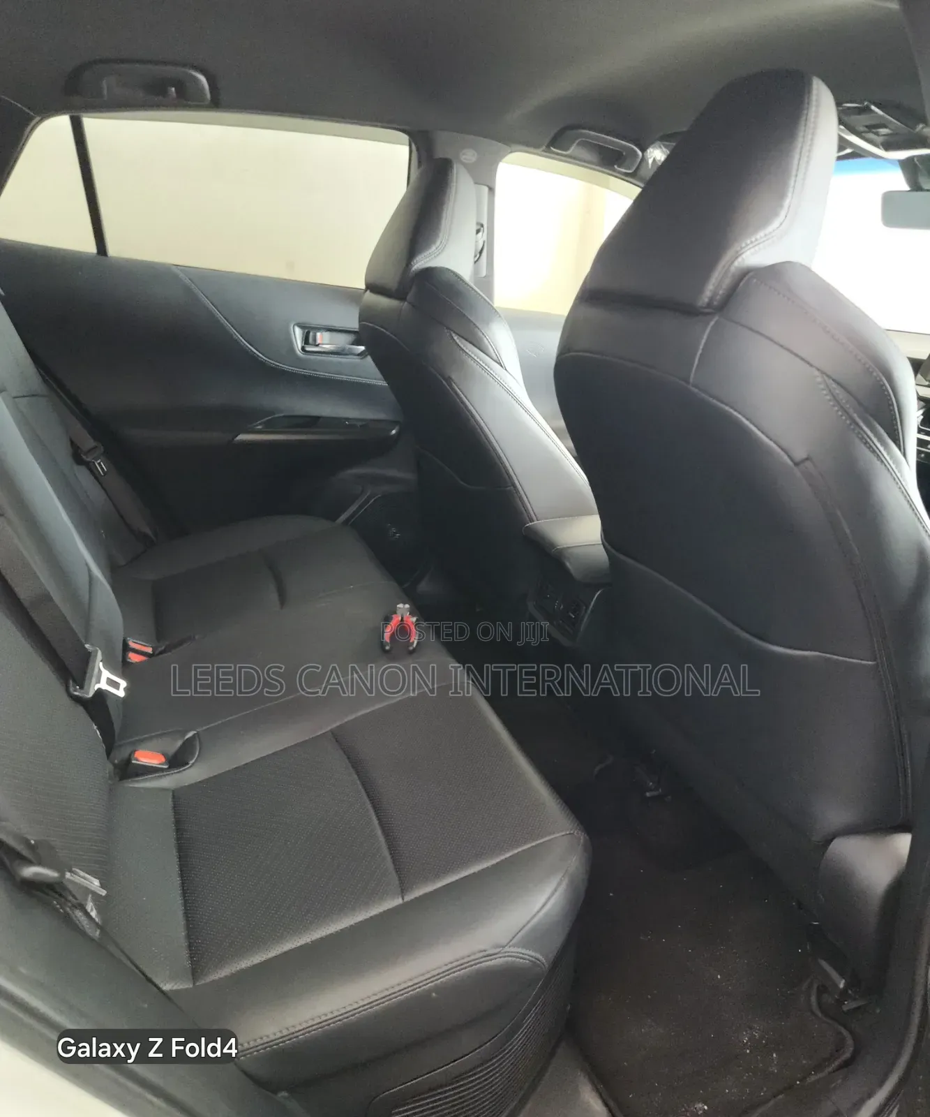 Toyota Harrier 2.5 Hybrid 2021 White